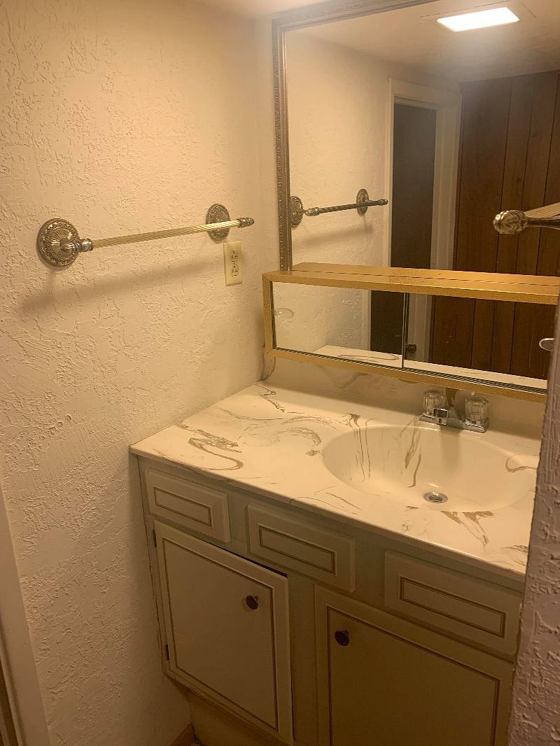 downstairs room sink/vanity