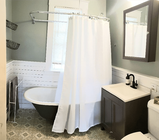 3rd floor bathroom