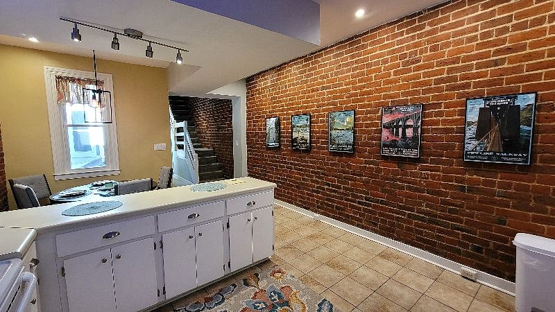 Furnished Finder property 262281_1 photo 3