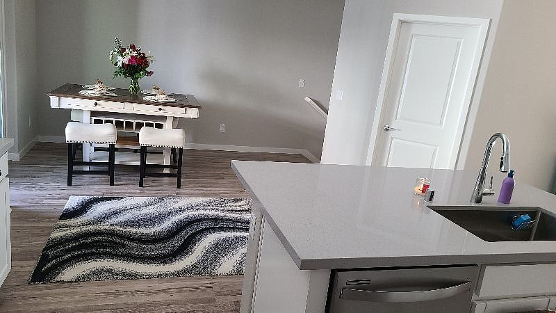Dining room/livingroom plus 2 balconies on both ends - 2nd floor