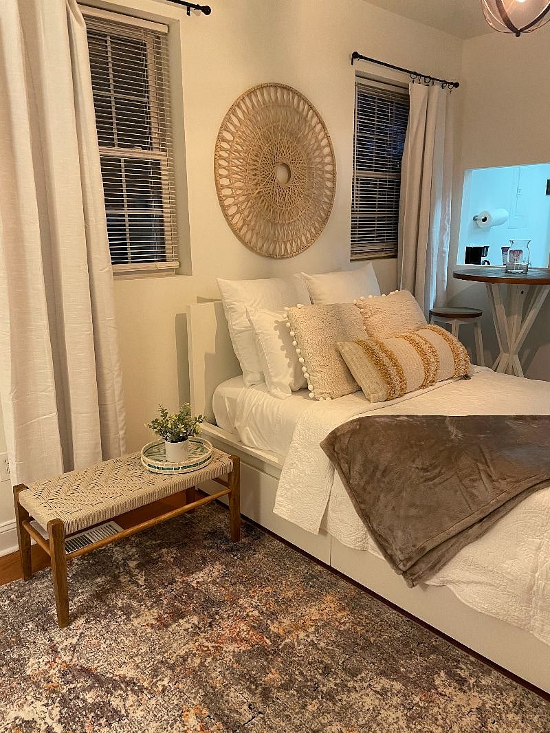 Furnished Finder property 262740_2 photo 7