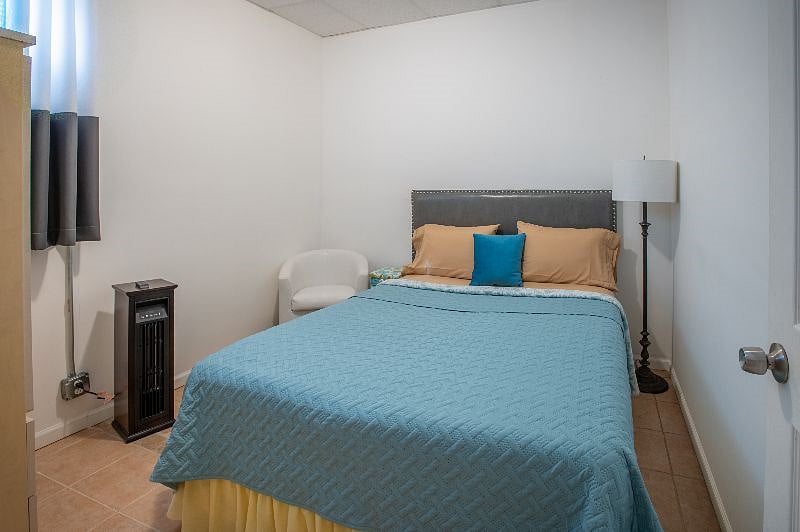 4455EBO Primary Suite