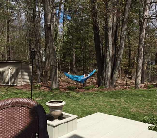 Quiet hammock for reading or sleeping