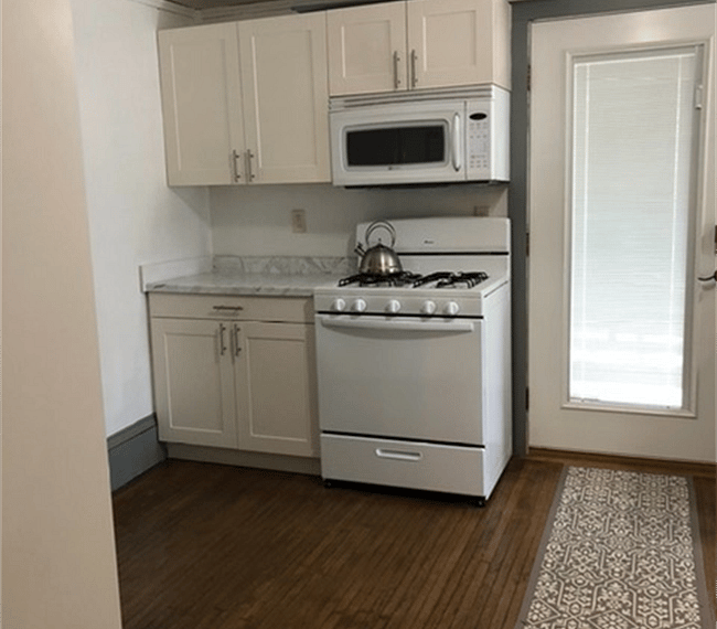 Counter tops with cabinets and storage.