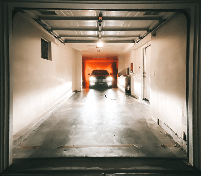 Two car tandem garage