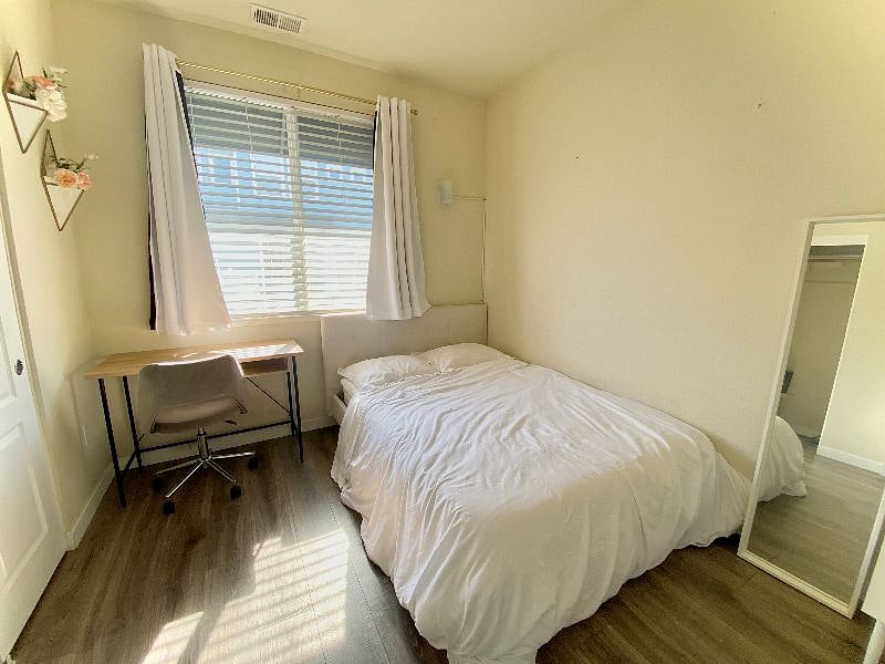Furnished Finder property 263185_2 photo 8