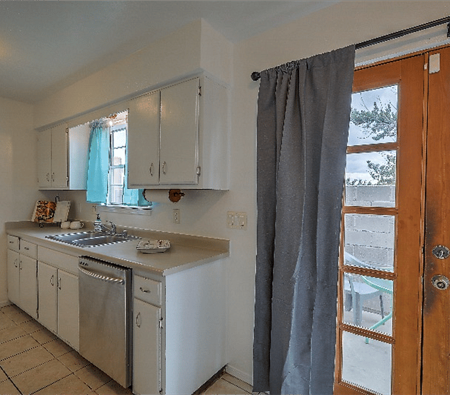 Furnished Finder property 263344_1 photo 16