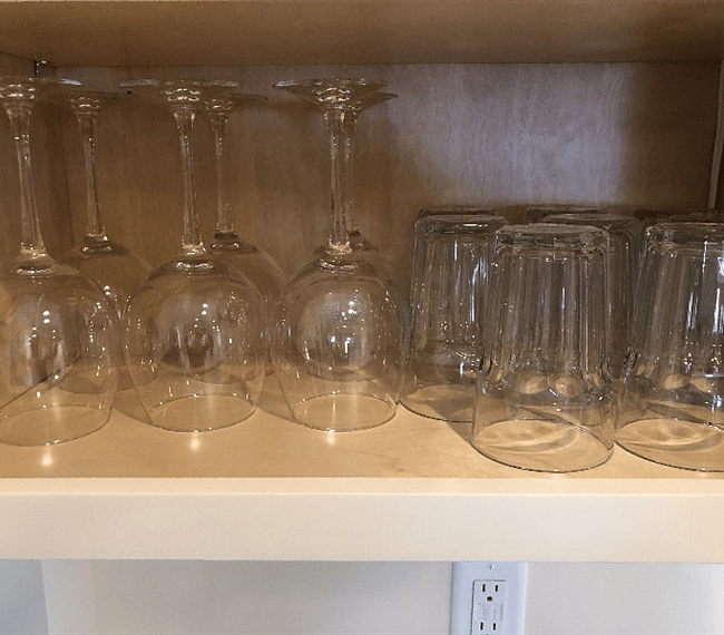 6 wine glasses
