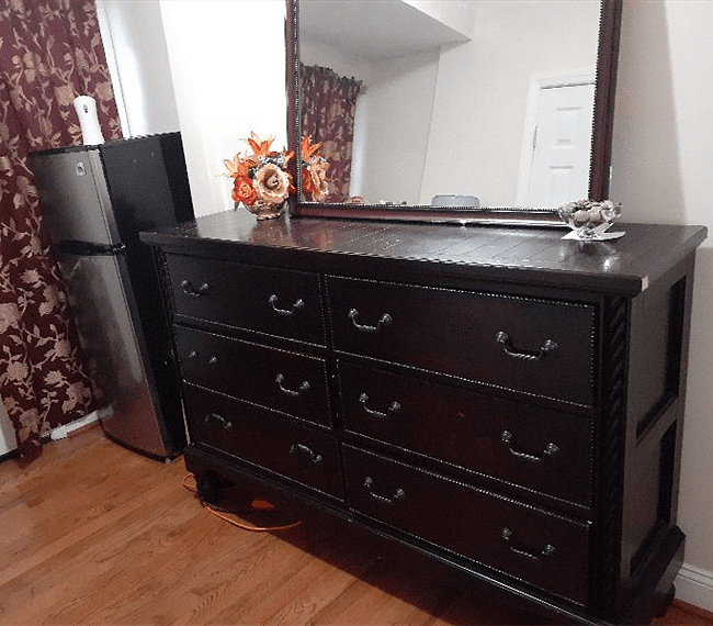 Dresser & Mirror