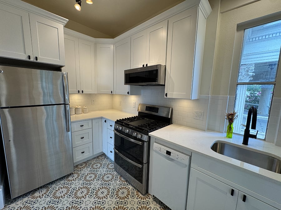 NEW KITCHEN