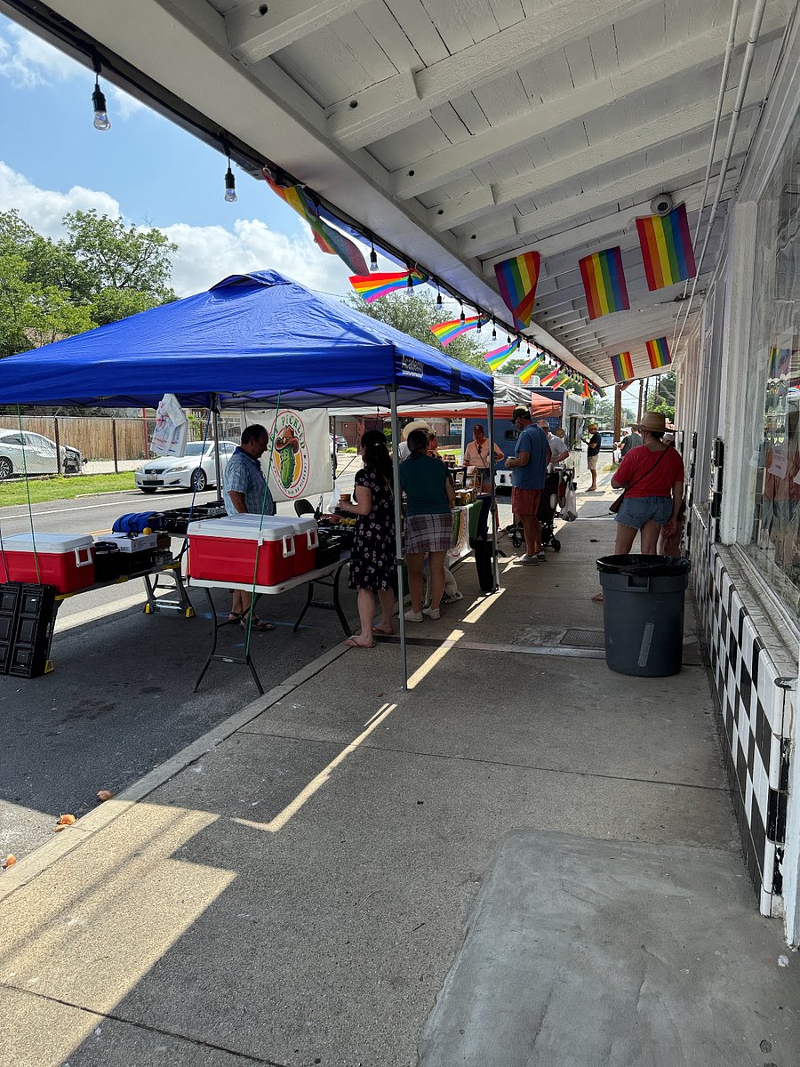 Sunday Brunch Farmers Market