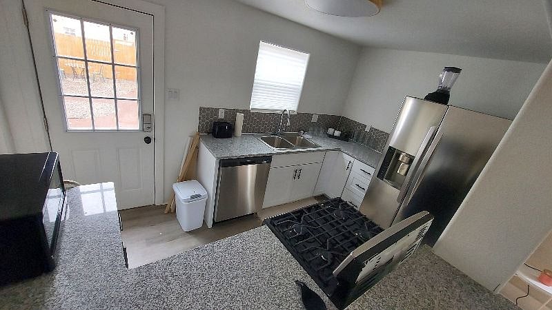 Furnished Finder property 263839_3 photo 8