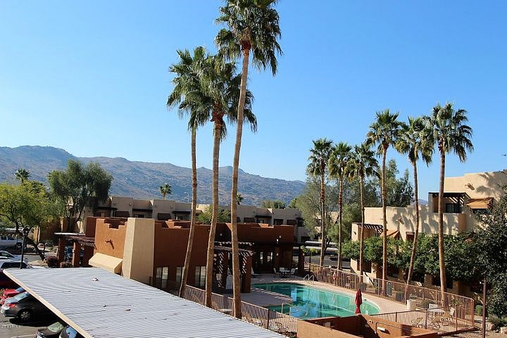 Resort-style pool and hot tub.