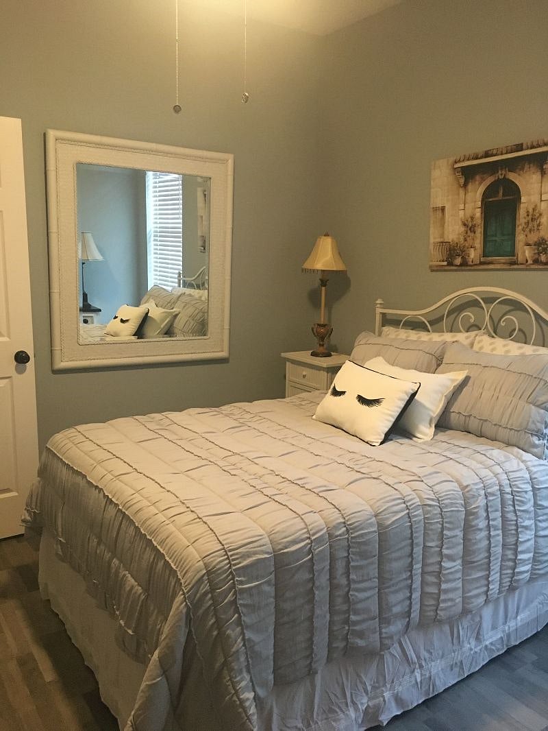 This room has a Full Size bed in it 
and full size closet in this room as well 