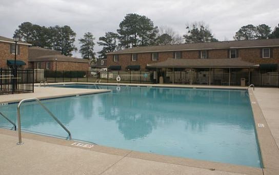 This is the shallow end of the massive pool.  In the back is the cabana area with picnic tables and a grill.