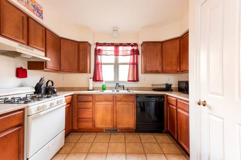 Furnished Finder property 264136_1 photo 10