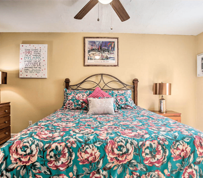 Wake up well-rested and ready to start your day.