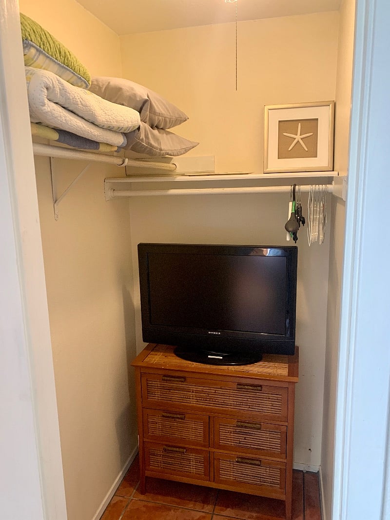 Extra tv available for either bedroom if desired
