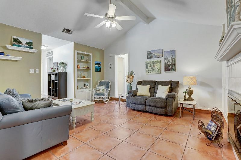 Furnished Finder property 264517_1 photo 17