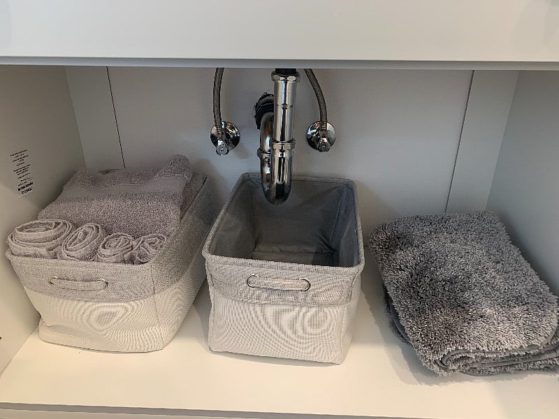 towels and bathroom mats provided