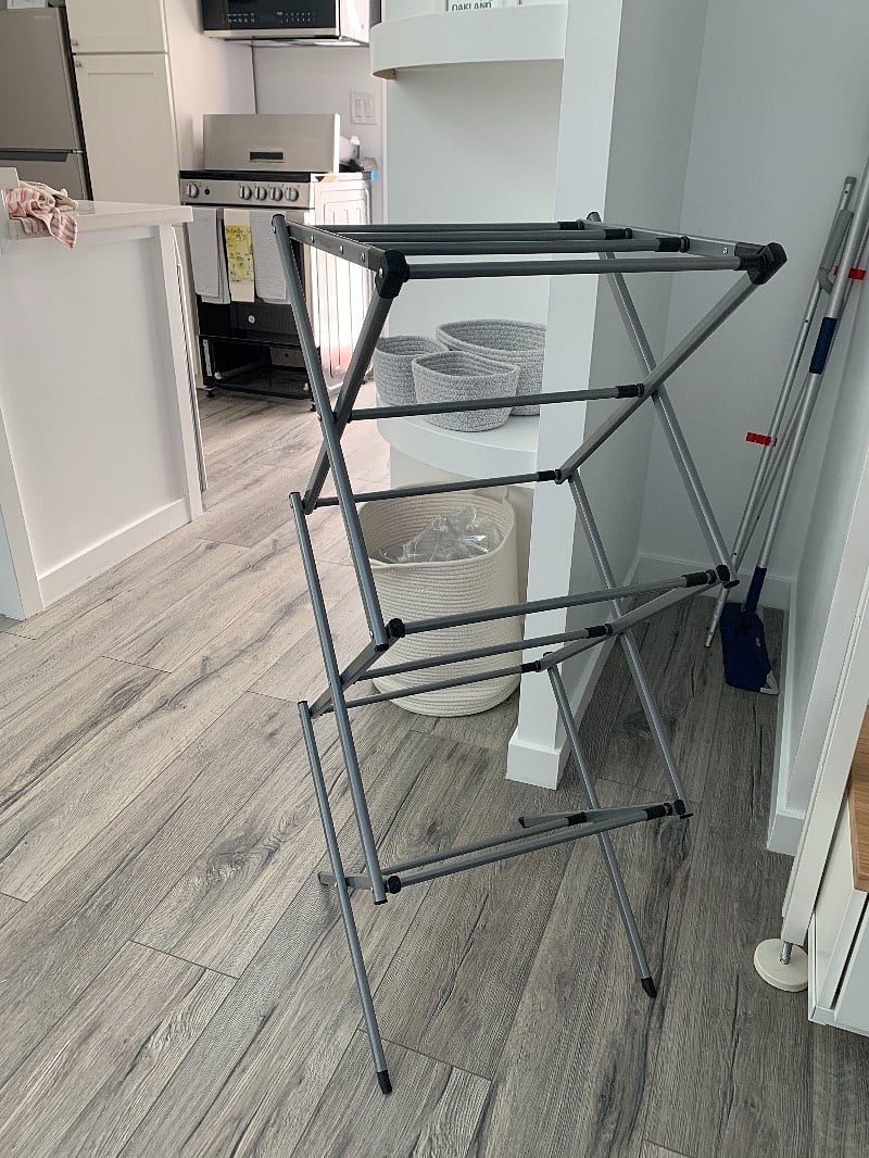 clothes drying rack