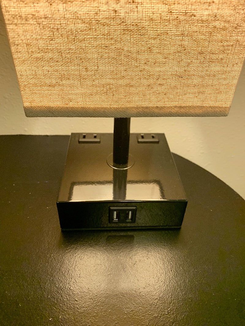 Lamp with device ports