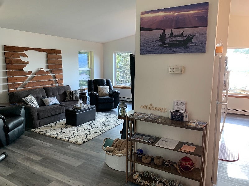 Living Room entrance and welcome table!