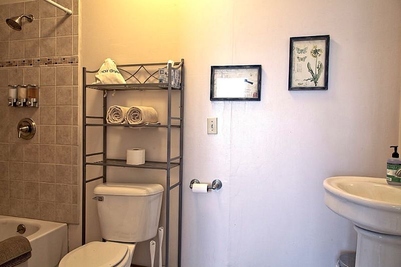 Furnished Finder property 265017_5 photo 11