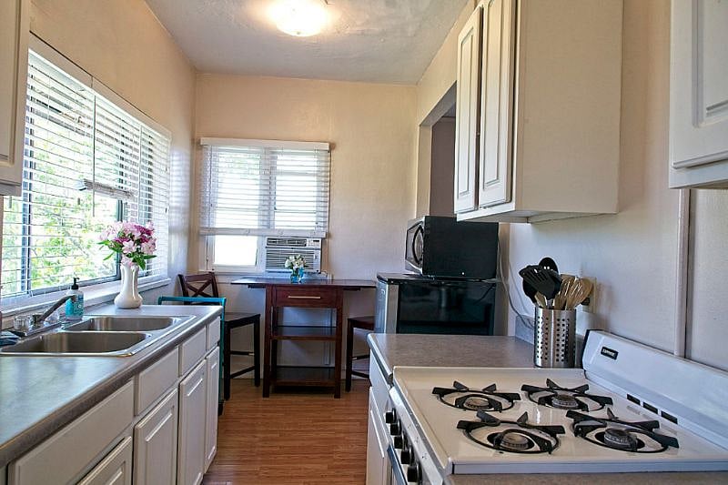Furnished Finder property 265017_5 photo 5
