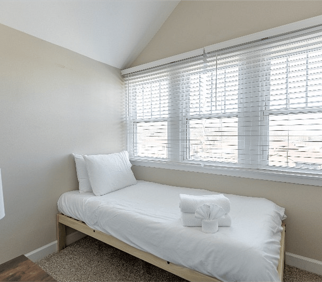 Furnished Finder property 265020_1 photo 12