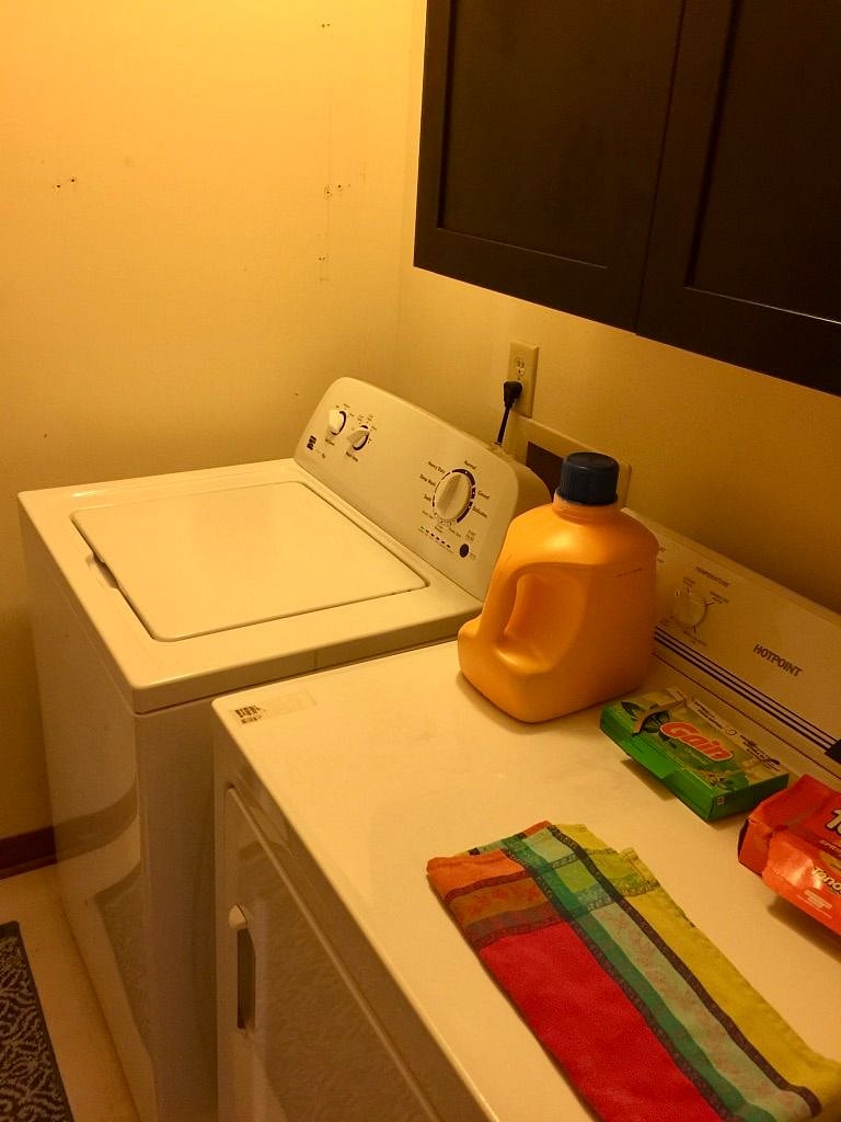 LAUNDRY ROOM IN THE HOME