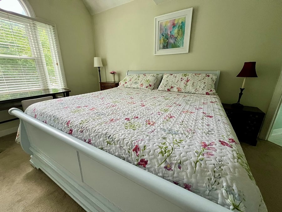 King size bed in the master.