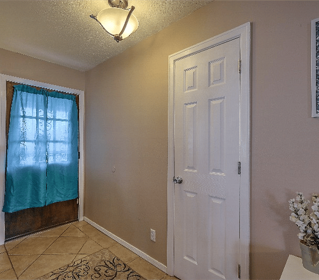 Furnished Finder property 265198_1 photo 16
