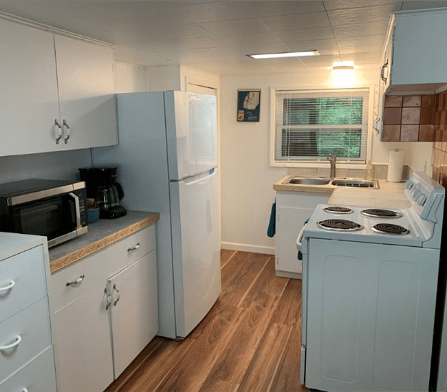 Fully stocked Kitchen.