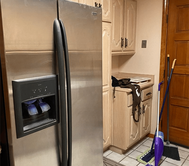 Fully stocked kitchen with updated appliances
