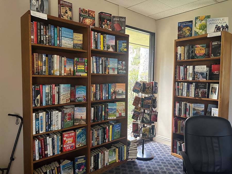 Library and work area in Clubhouse. Please read as desired and return books when done.