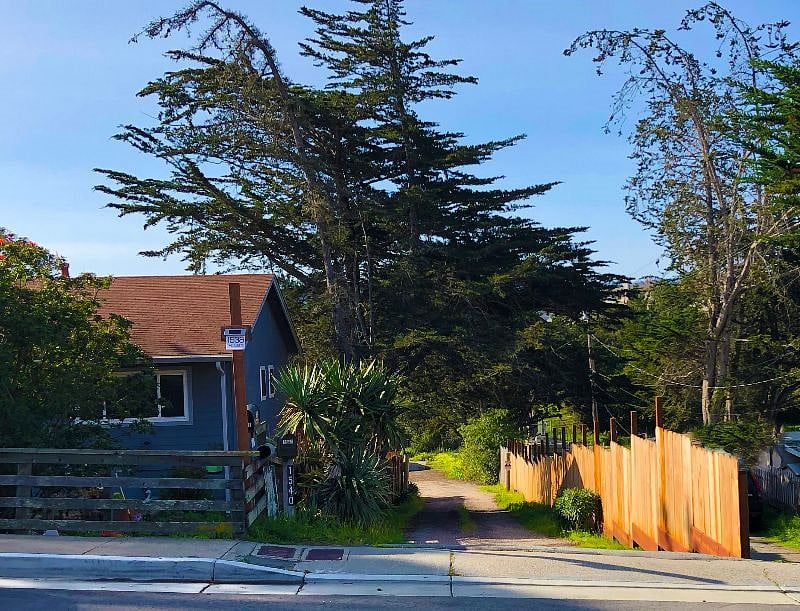 Private driveway