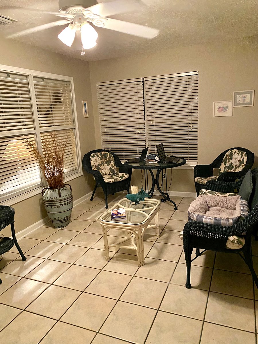 Relaxing Sunroom