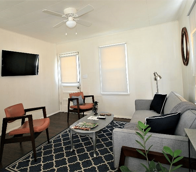 Furnished Finder property 266133_1 photo 1