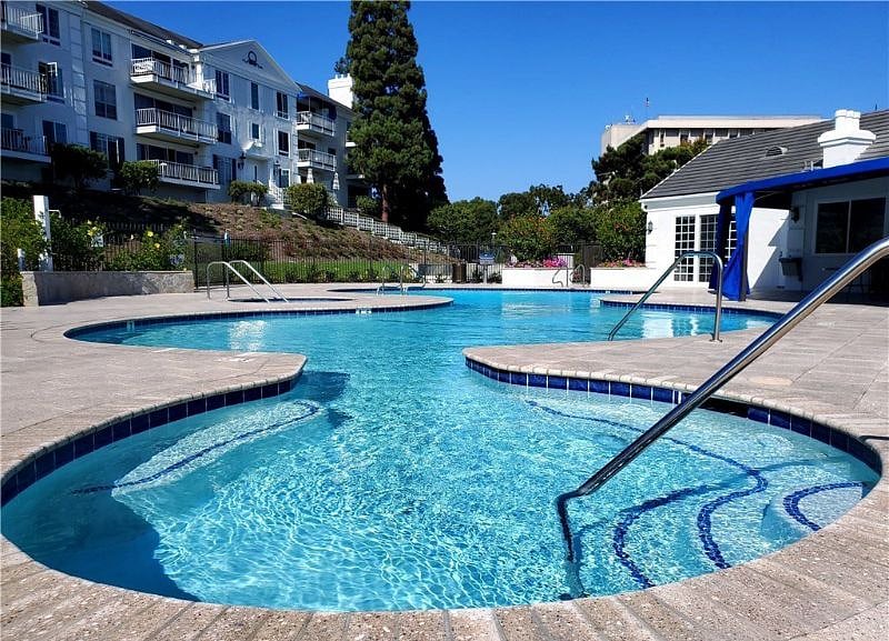 Furnished Finder property 266248_1 photo 20