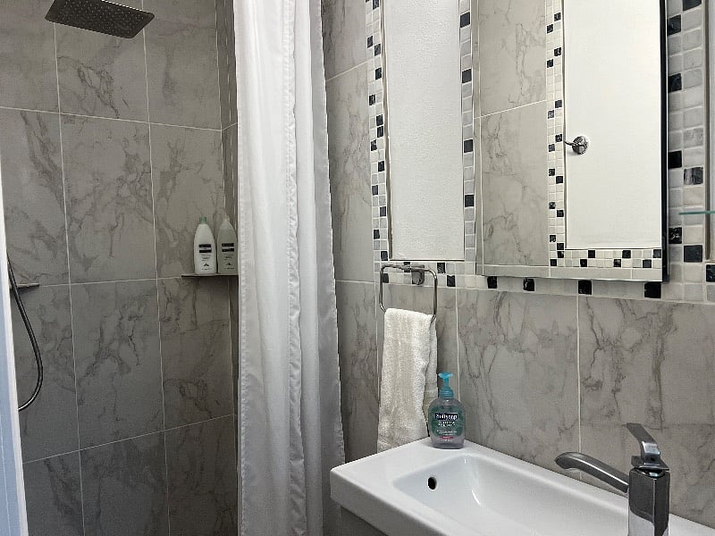 Newly built, confortable bathroom