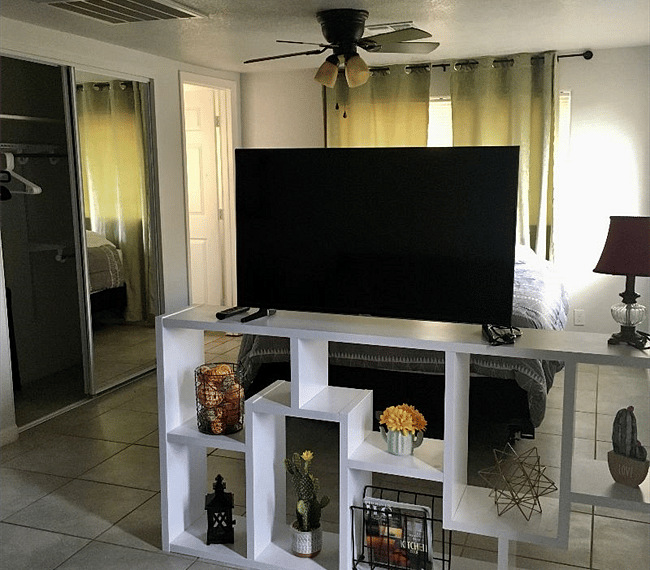 42" Samsung Smart TV with Netflix & Hulu apps downloaded.
