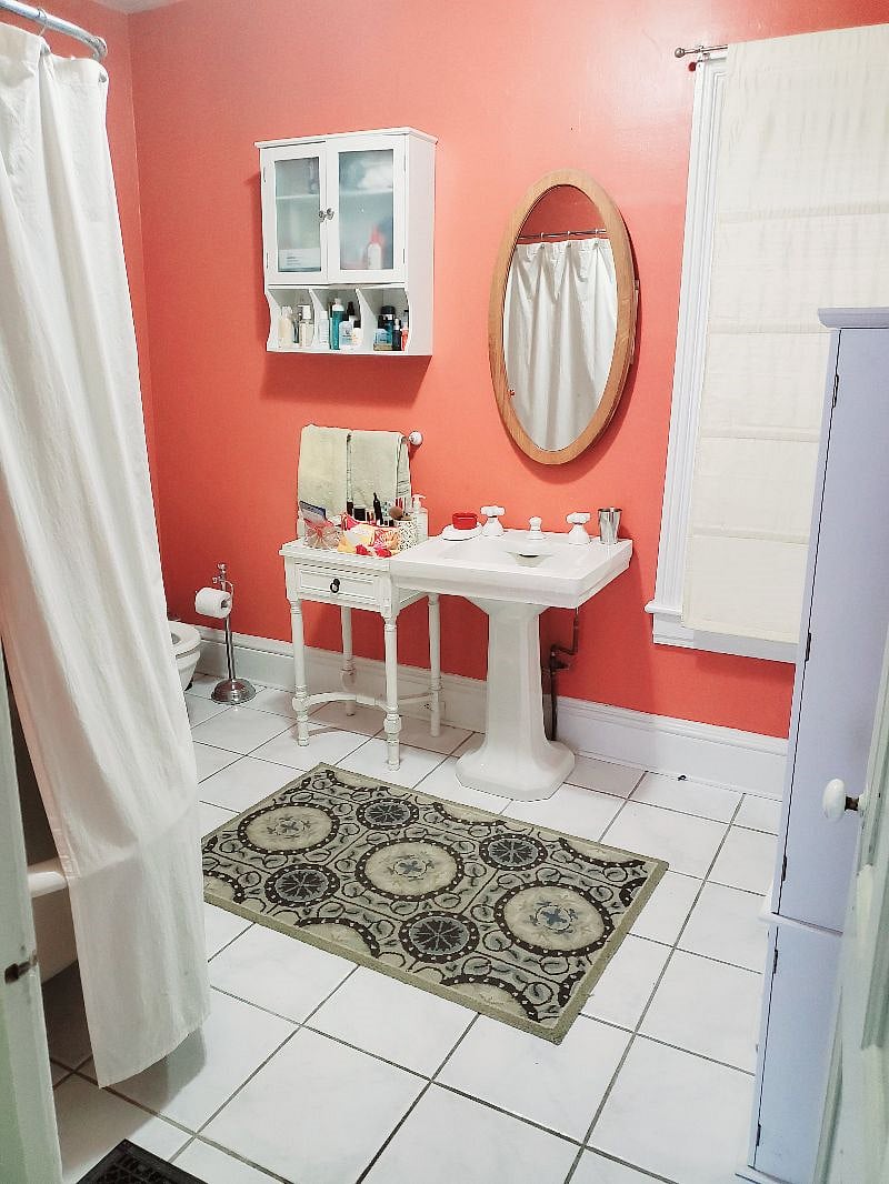 Full bathroom