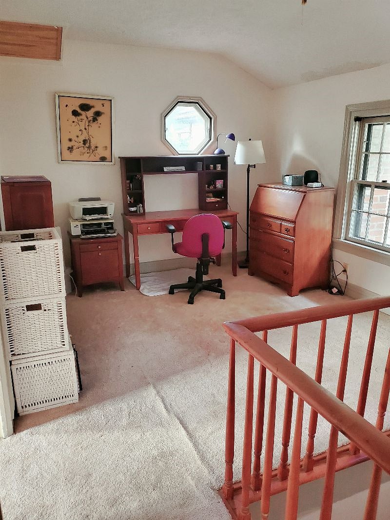 Nice study workspace