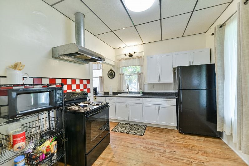 Furnished Finder property 266520_1 photo 9