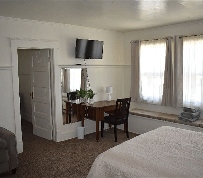 North Room - A desk for work or study and a smart TV