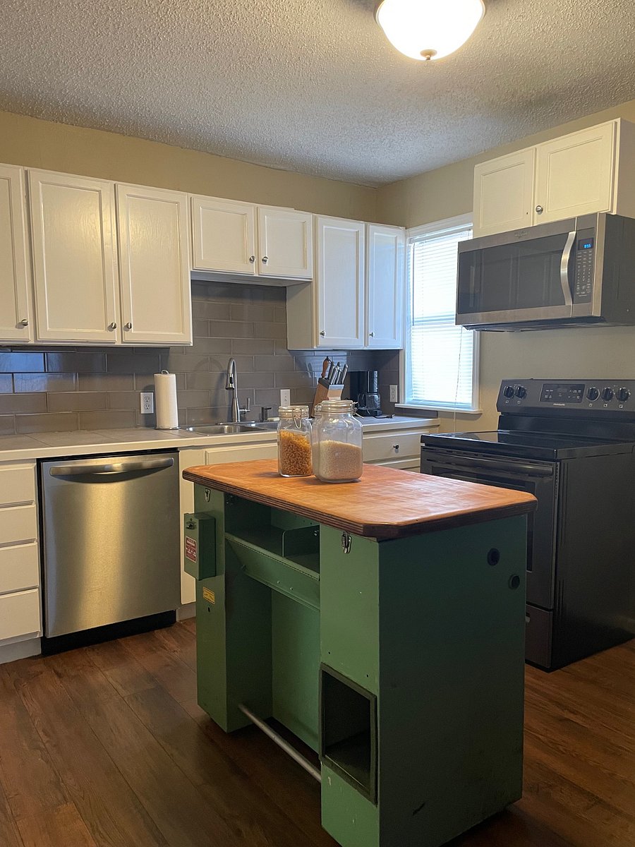 Furnished Finder property 266637_2 photo 9