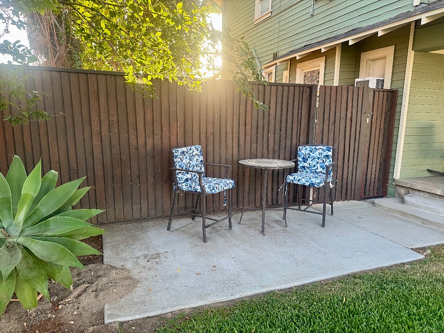 Shared sitting areas around property.