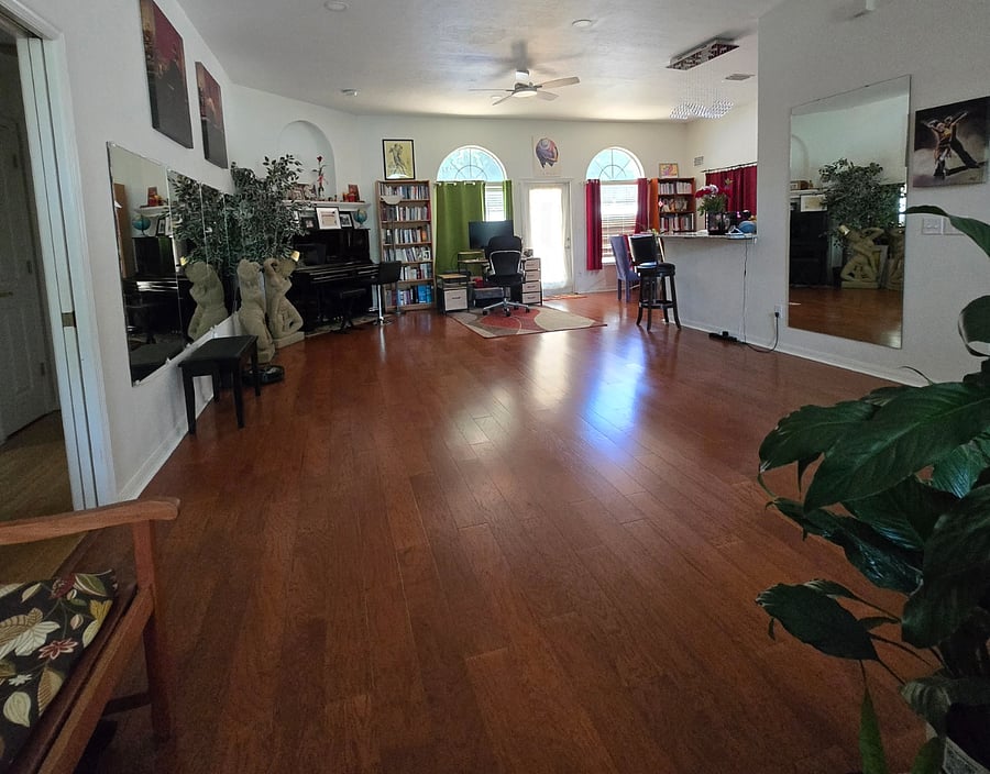 Furnished Finder property 266800_1 photo 15