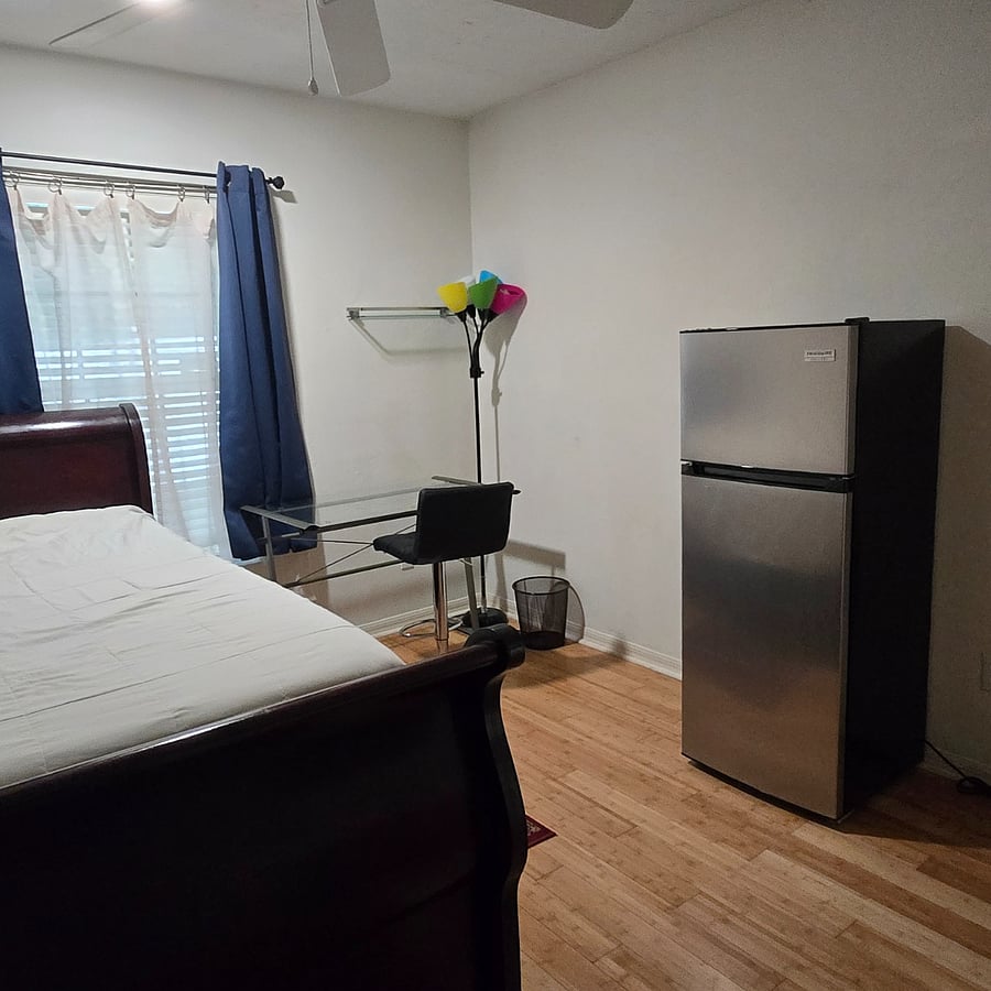 Furnished Finder property 266800_1 photo 11